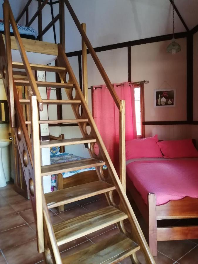 Nueva California Cabanas Mountain River Lake Inn מראה חיצוני תמונה